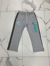 Load image into Gallery viewer, Hidden Ny Asics Dawn Track Pants "Grey"
