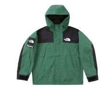 Load image into Gallery viewer, Supreme The North Face Mountain Jacket &quot;Green&quot;
